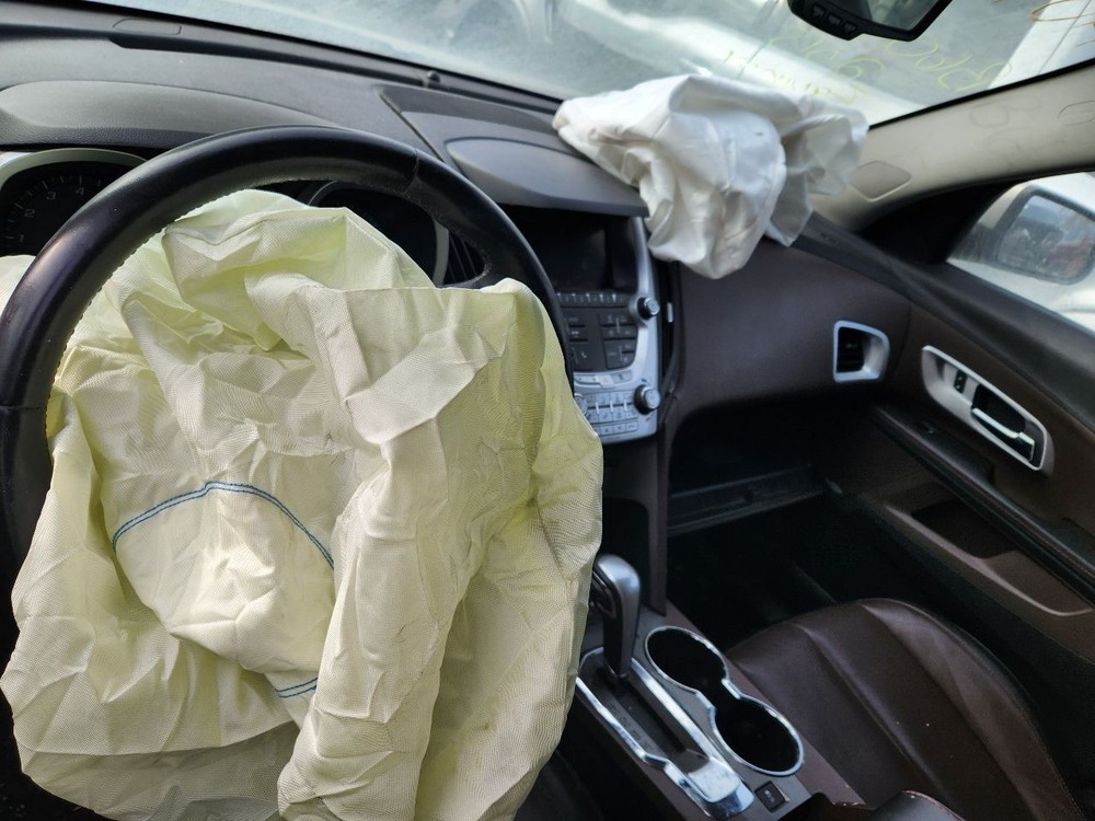 2010-2017 GMC Terrain Dash Mounted Lower 7" Display Screen