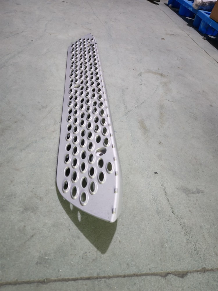 Front Fairing Upper Aluminum Step Peterbilt 579 2023+