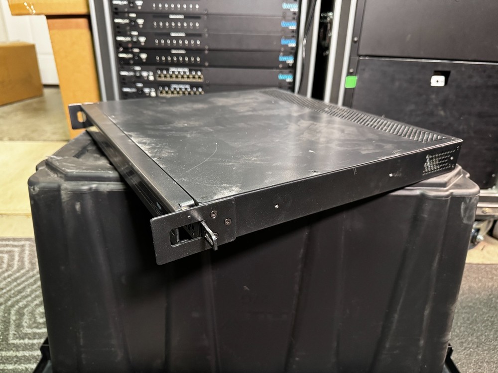 NewTek VISRT - TalkShow Skype Teams Server VS-100 Video Calling System 1U PC SDI