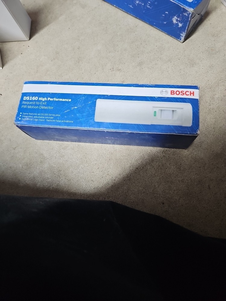 NEW DS160 BOSCH High Performance Request-to-Exit Passive Infrared Detector #192