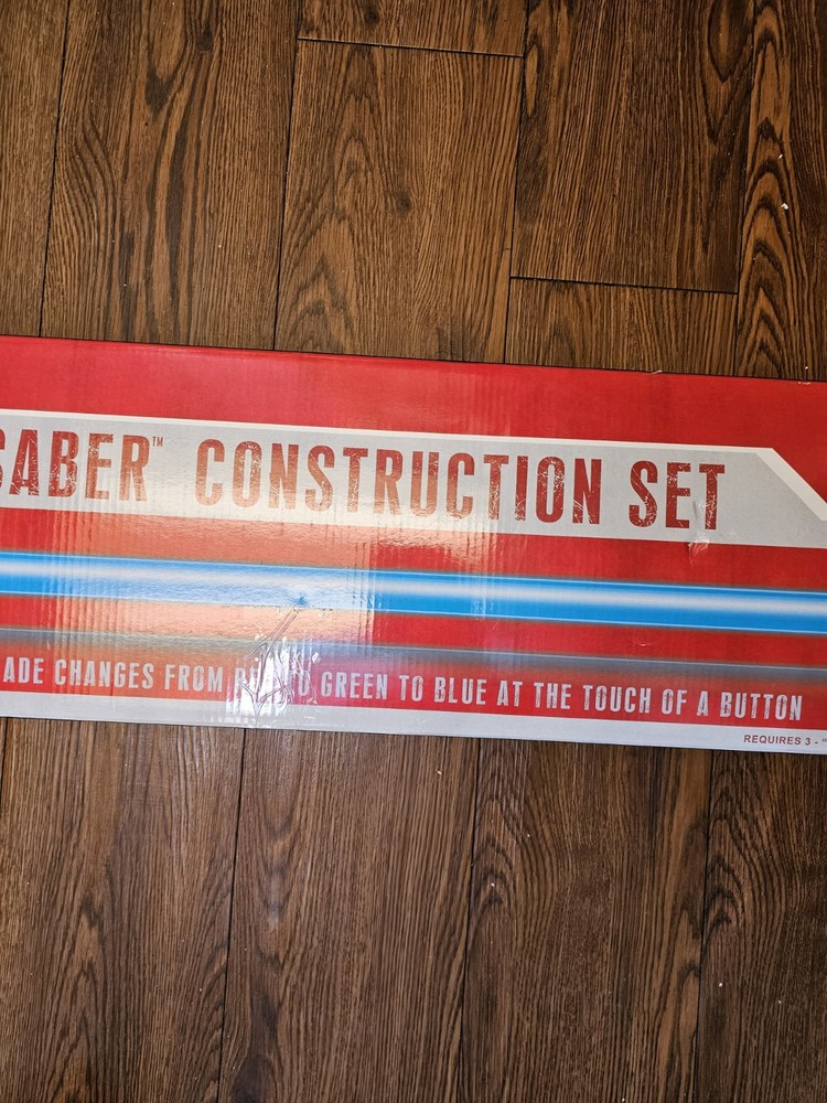 Master Replicas Star Wars Force FX Lightsaber Construction Set *Working* 2007