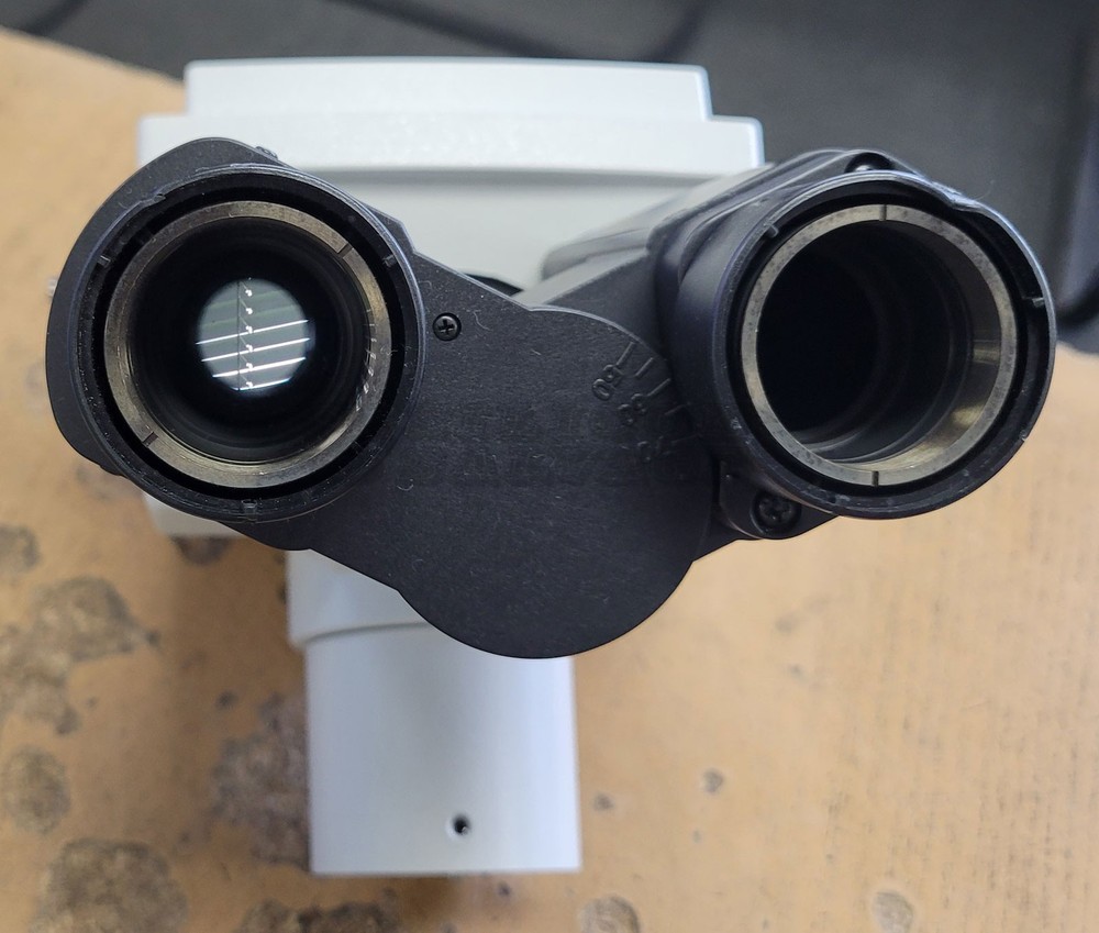 Nikon L-TI2 Trinocular Microscope Head