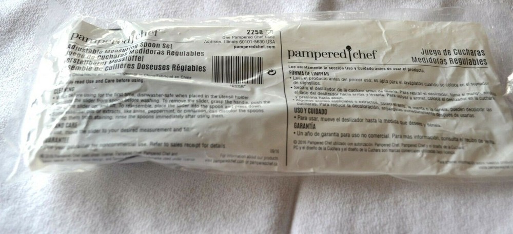 Pampered Chef ADJUSTABLE MEASURING SPOON SET - Use 1 Spoon, Slide to Measure!