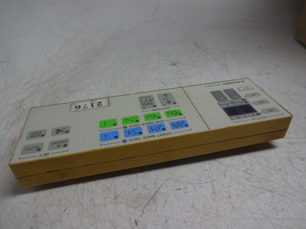 Mitsubishi XC-C20-Y Control Panel