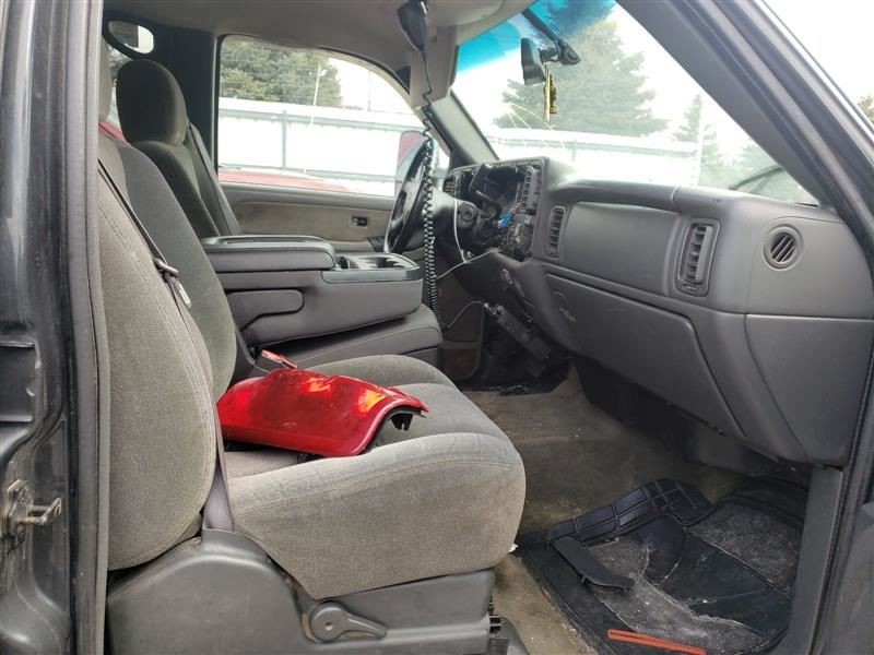 SILVRDO25 2003 Headrest 341296