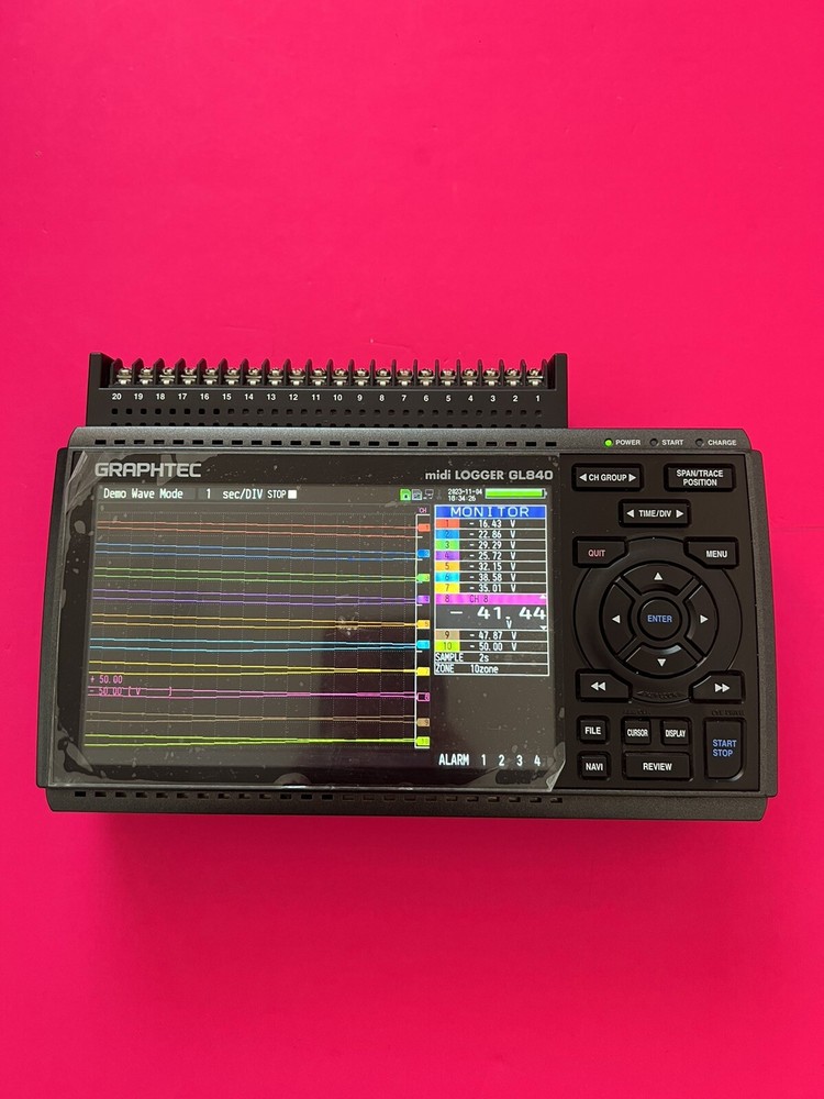 Graphtec midi logger GL840 With AC Adapter