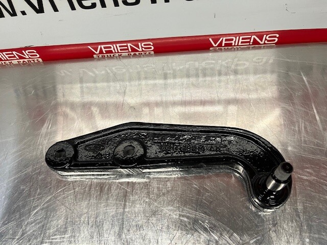 FORD LEFT HAND FRONT SHOCK MOUNT E0HT-18184-AA