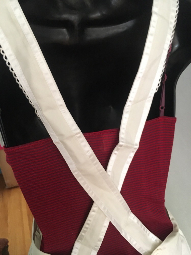 New roberta di camerino apron eyelet