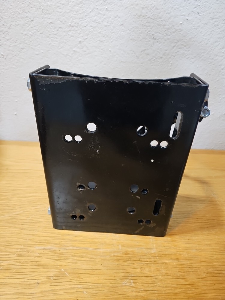 KIDDE - UB-20 Fire Extinguisher Bracket 20 lb CAP Mounting Bracket