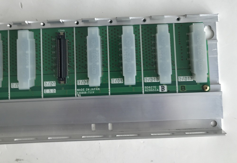 *USED* Mitsubishi Q612B Melsec-Q Base Unit