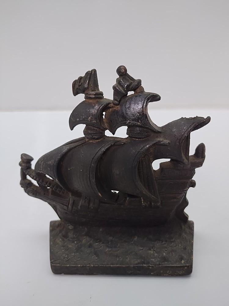 Vintage Spanish Galleon Ship Nautical Cast Iron Bookend