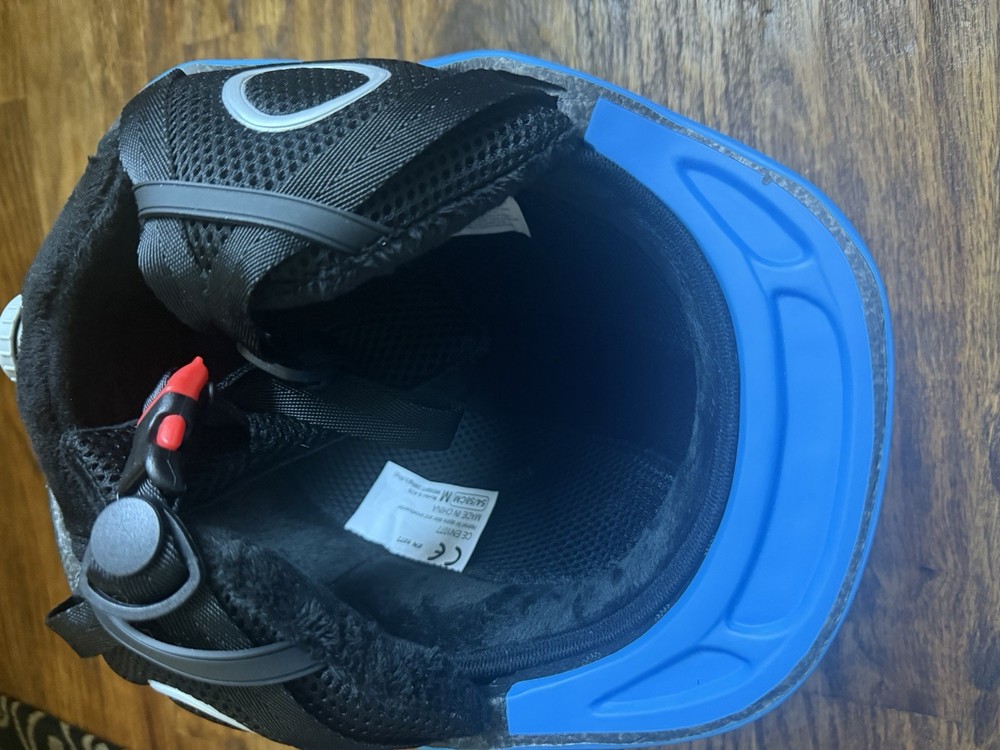Gioro Ski Helmet Adjustable Size Medium (54-58cm) Blue