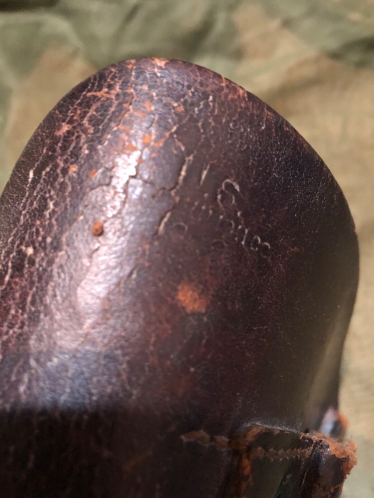 US World War 2 M1 Carbine Leather Scabbard