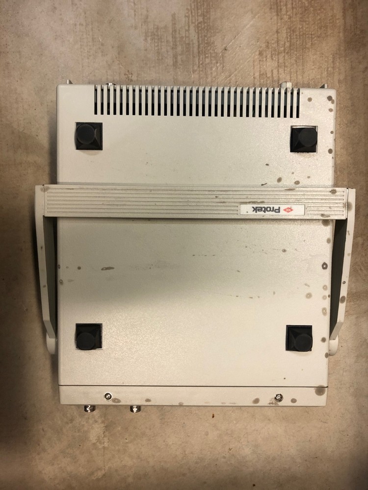 ProTek B-2000A Universal Frequency Counter, Up to 2 GHz, Mostly working, READ