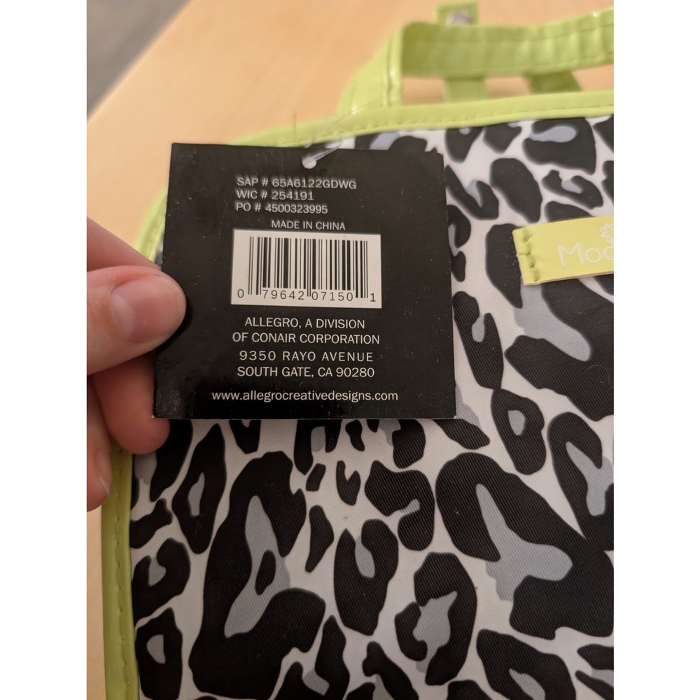 NWT Modella Travel Organizer