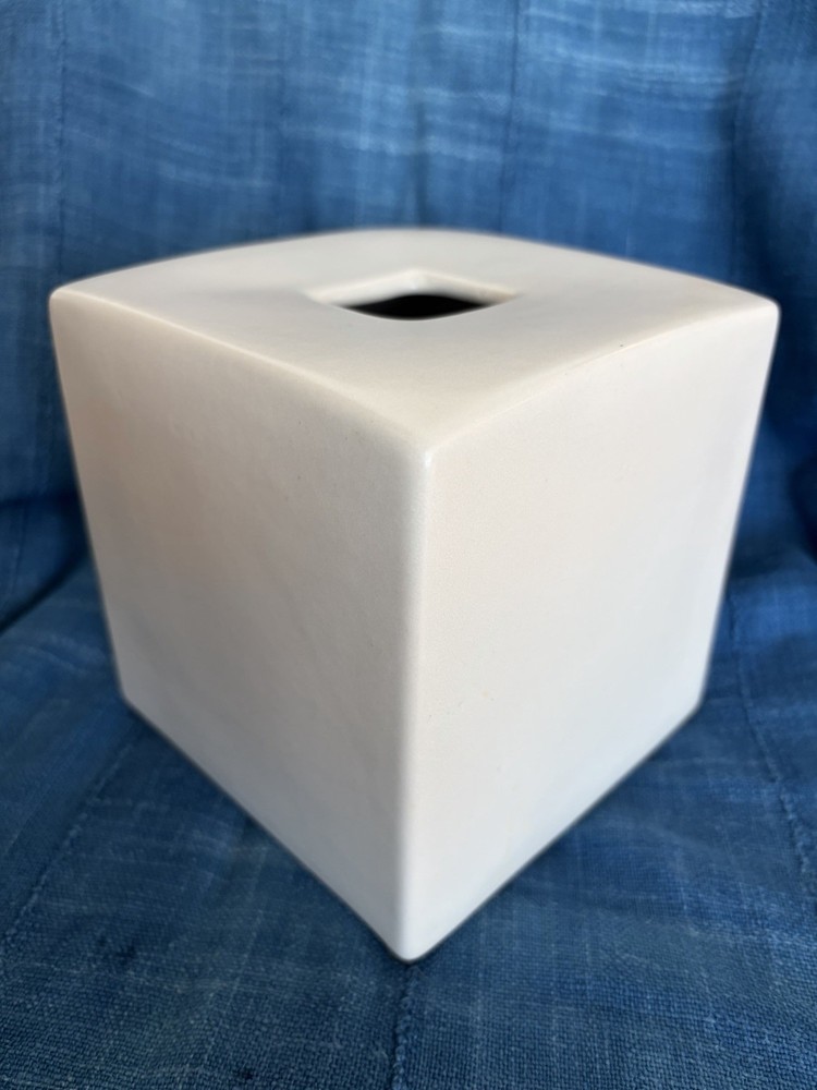 Pottery Barn Mason Stoneware Tissue Box Cover Ivory