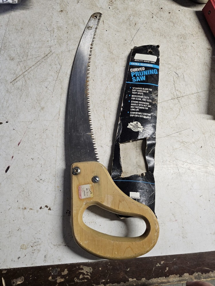 Snap CUT Curved Pruning Saw