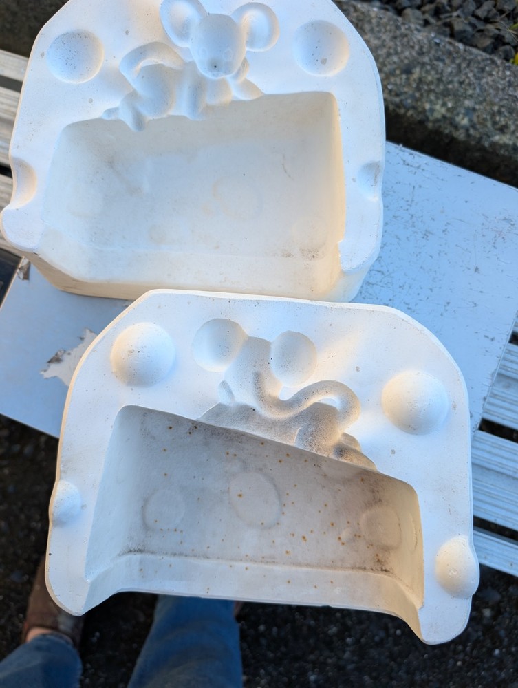 Cheese Cover Vintage Slip Casting Ceramic Mold