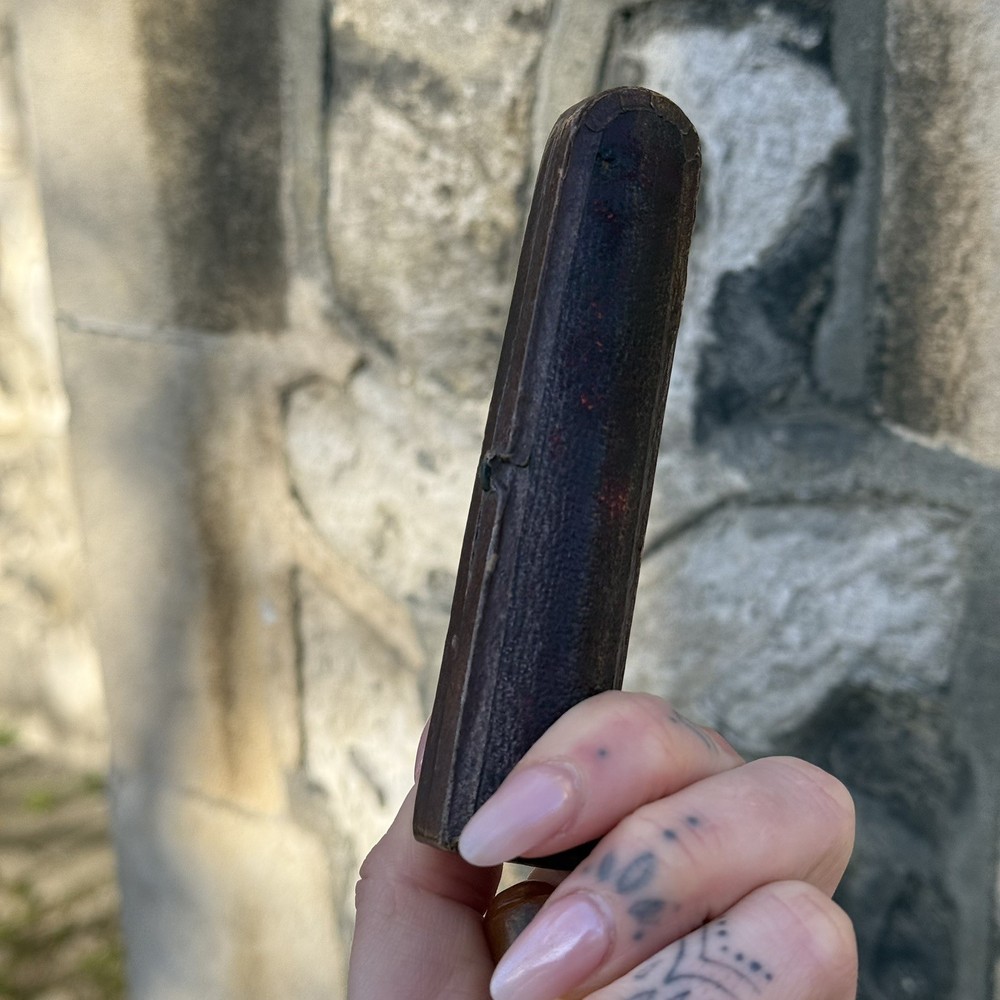 Antique Sterling Silver Amber Cheroot And Leather Case Chester