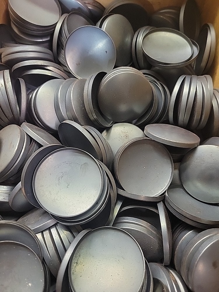 Handy Buttn Machine  Co Upholstery  (Button Shell's #60