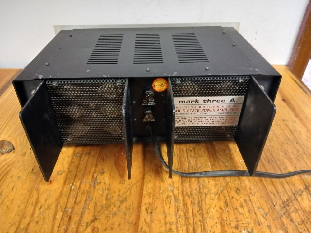 SAE Mark 3 a Stereo Power Amplifier 120 watts Side