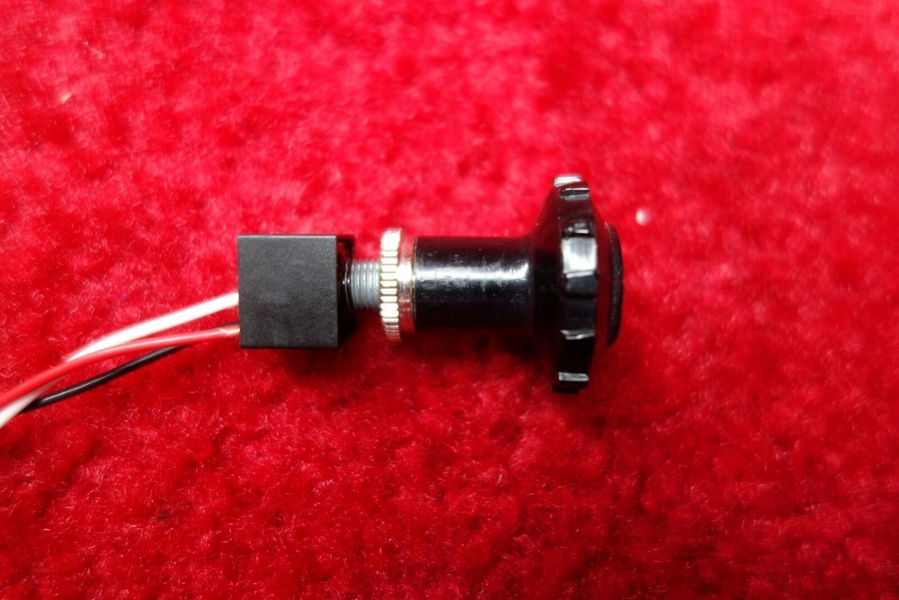 PCA Dimmer Control Knob 12V PN EPL1012-L, 1828P