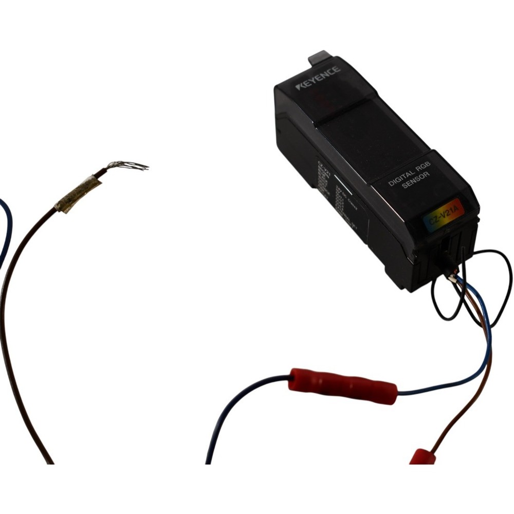 Keyence CZ-V21 RGB Digital Sensor Amplifier Unit NPN