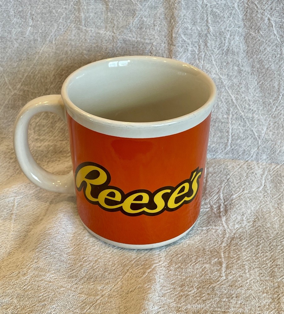 Reese's Peanut Butter Cup Coffee Mug Coffee Cup - Excellent Condition