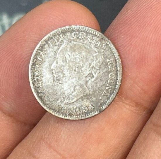 1881 H Canada 5 Cents Silver Coin