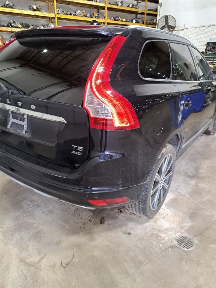 2016 Xc60 Camera/Projector Sku#4417693