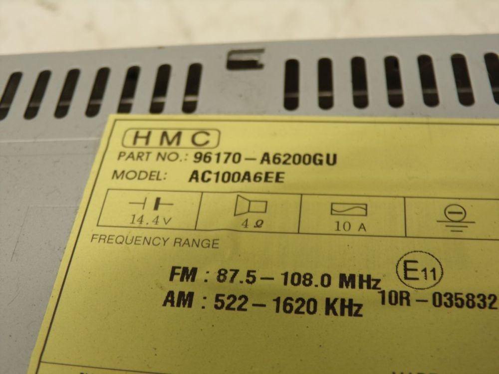 Radio/CD Changer Combination Code Not Present! Fits Hyundai i30 (GD)