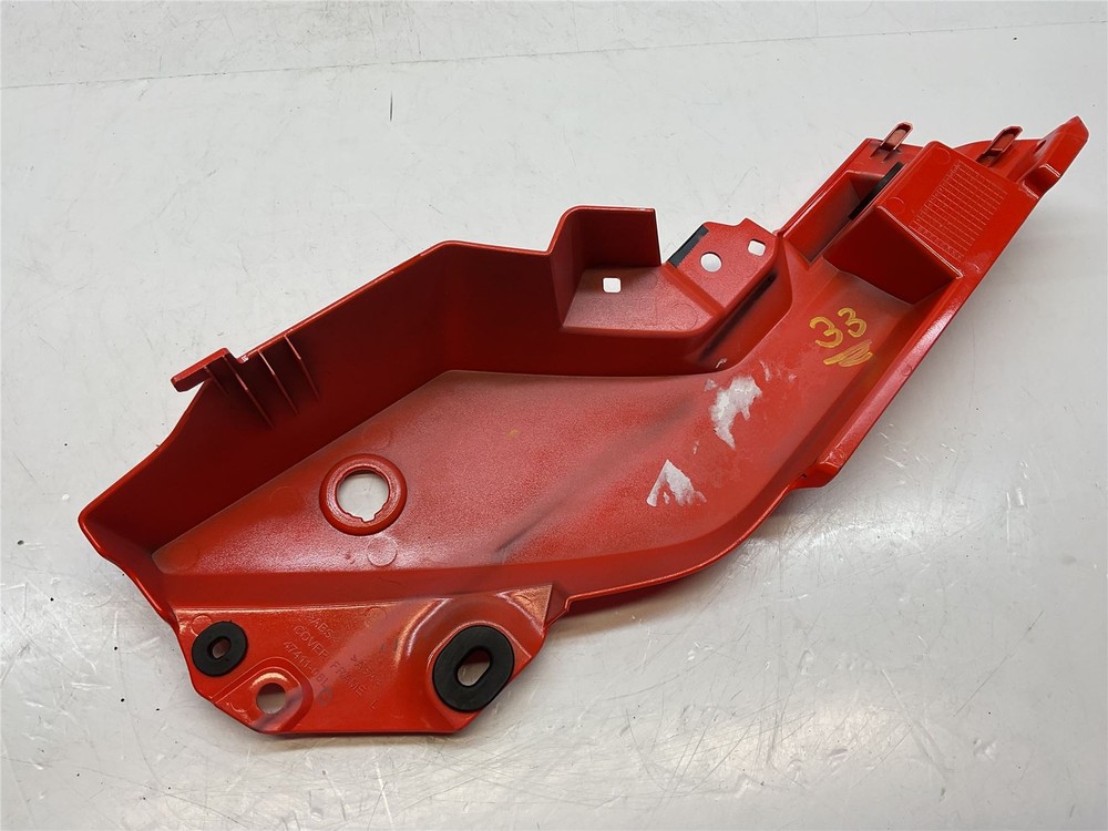 2020-2023 Suzuki Left Hand Frame Cover