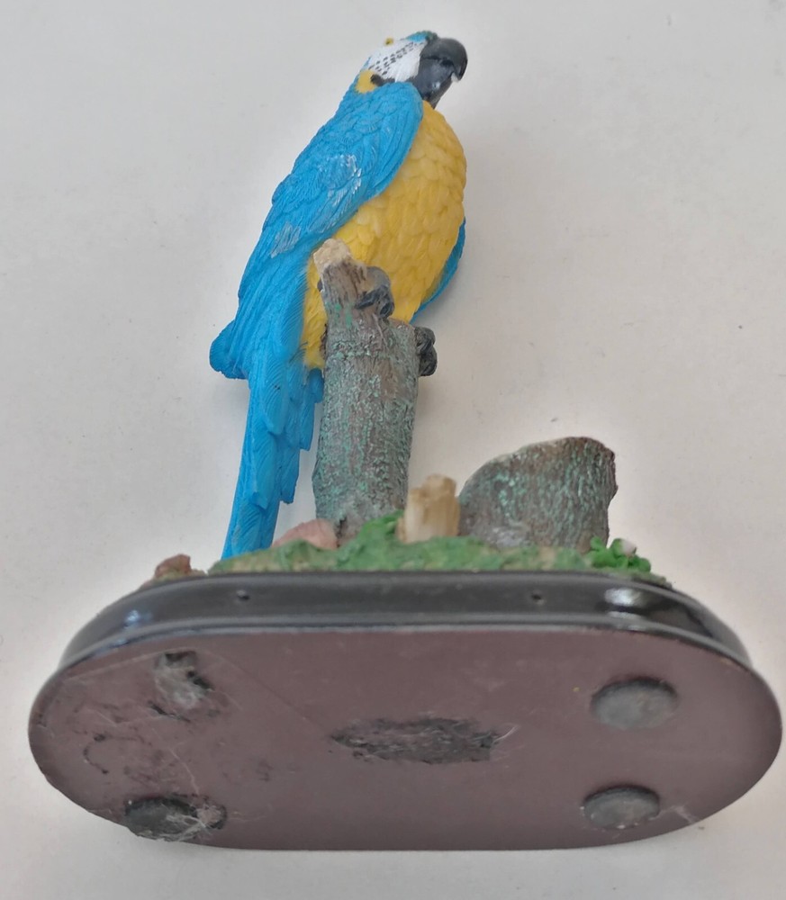 Macaw Parrot & Parakeet Figurines Resin