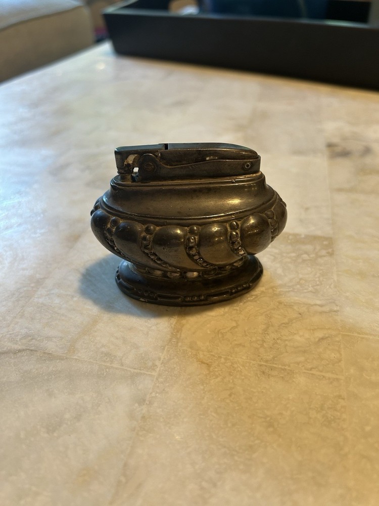 Vintage Ronson Crown Cigarette Table Lighter Silver Plated Gorgeous PROP