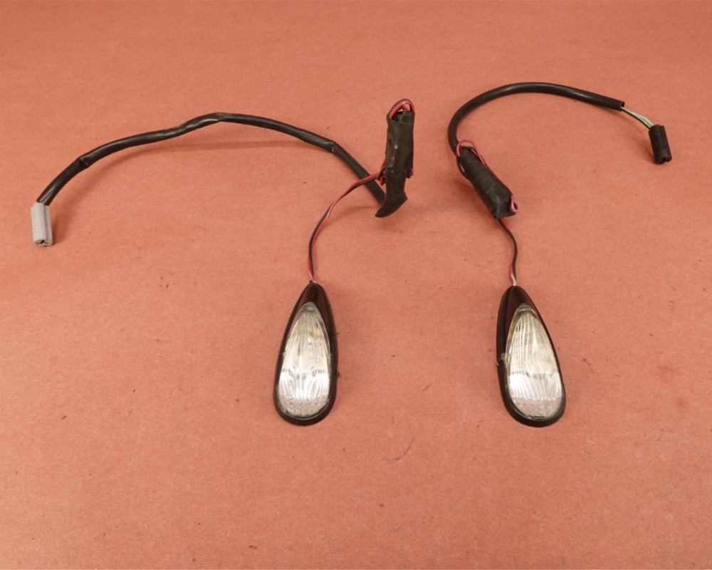 2003 - 2008 Suzuki SV650 Front Left Right Turn Signals Light