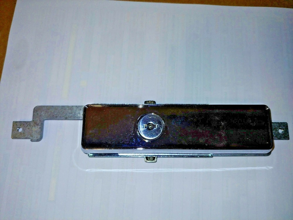 Garage Door Lock Assembly & Keys With FACEPLATE 3492