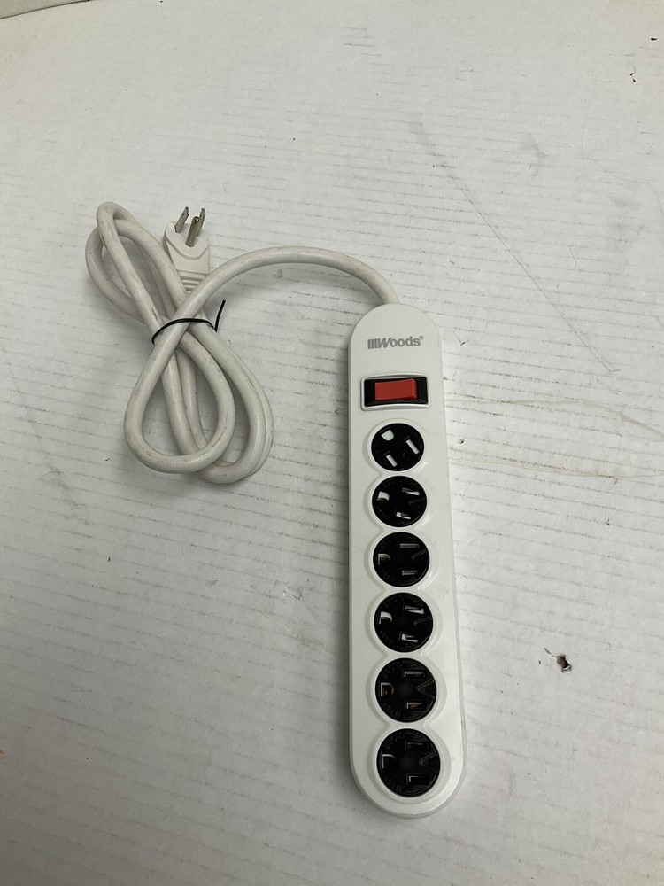 ELECTRONICS Surge Protector - 6 Outlet 735 JOULES