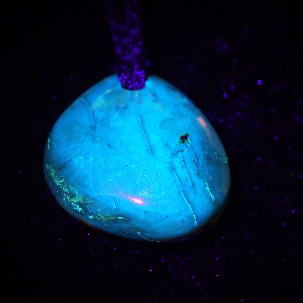 Mexican Amber Pendant 22.2 g
