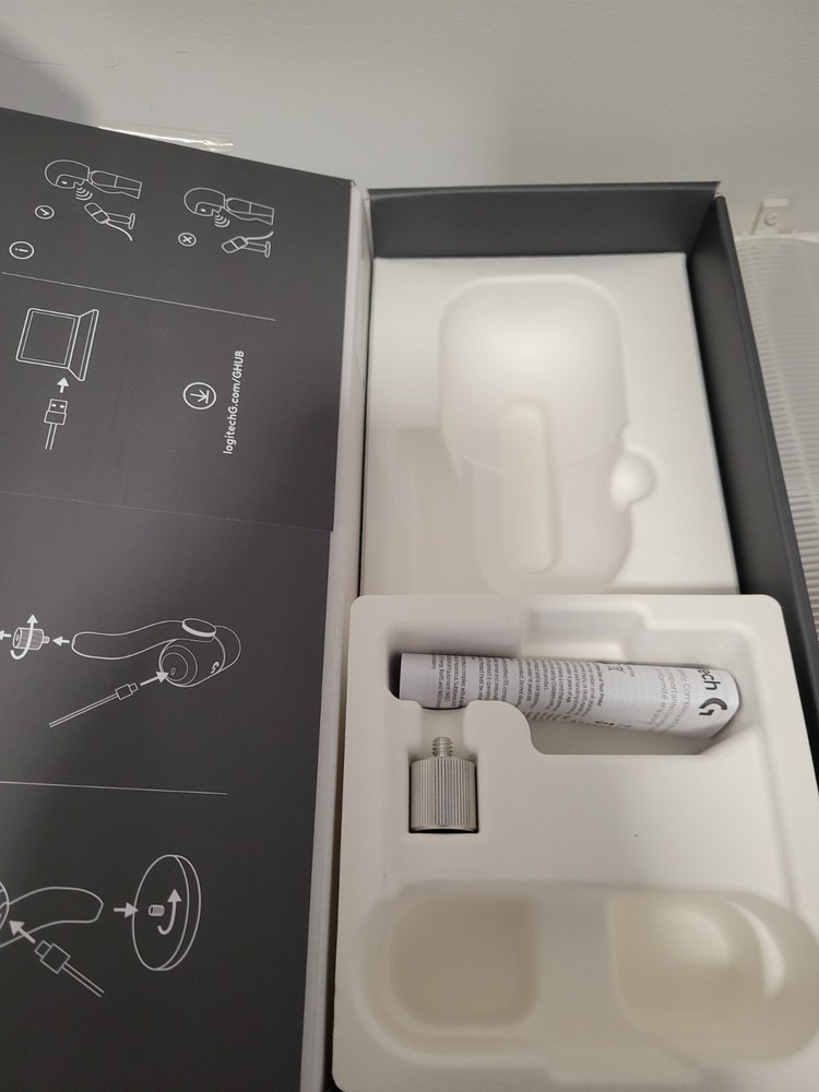 Logitech Yeti GX Microphone W/ Samson Pop Filter - Pre-owned Excellent Condition