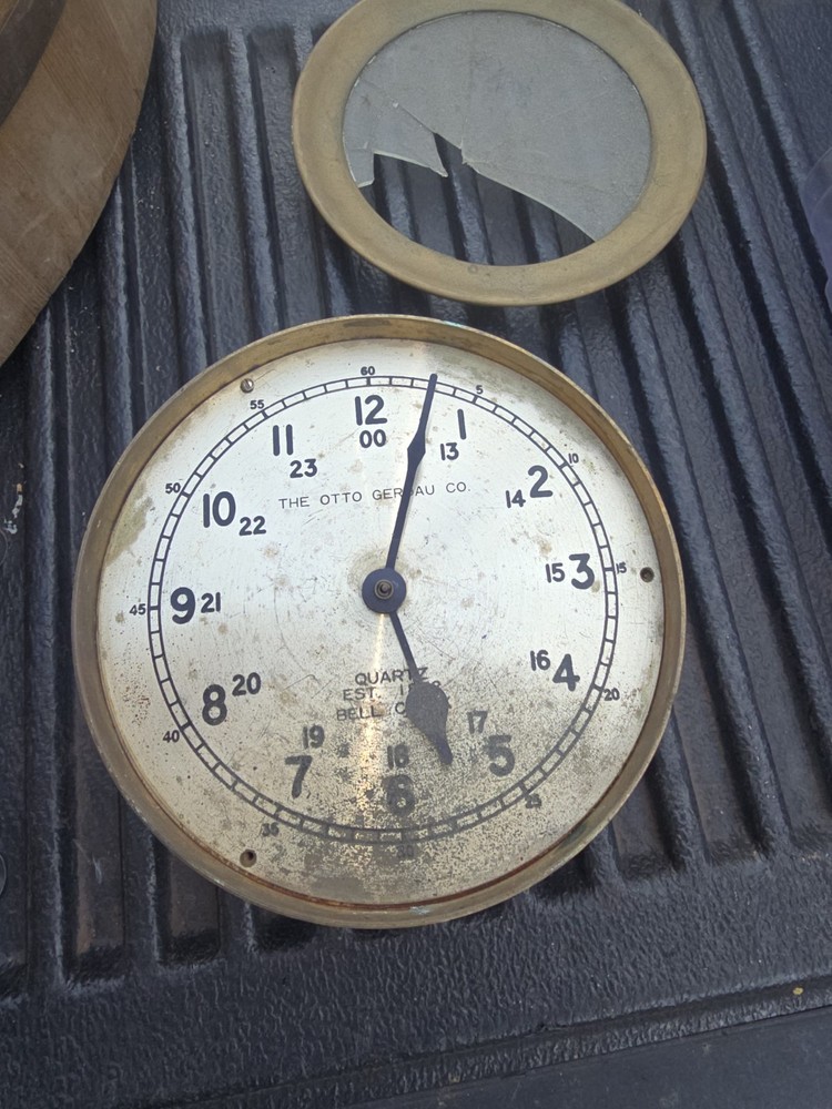 Ships' Clock