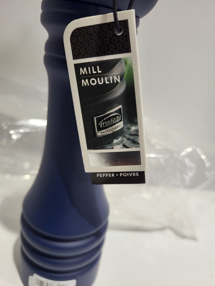 Trudeau 9" Professional Pepper Mill / Grinder - Blueberry Blue