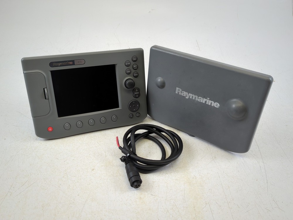 Raymarine C70 Classic E02018 GPS Fishfinder Radar Chartplotter 7" MFD Display