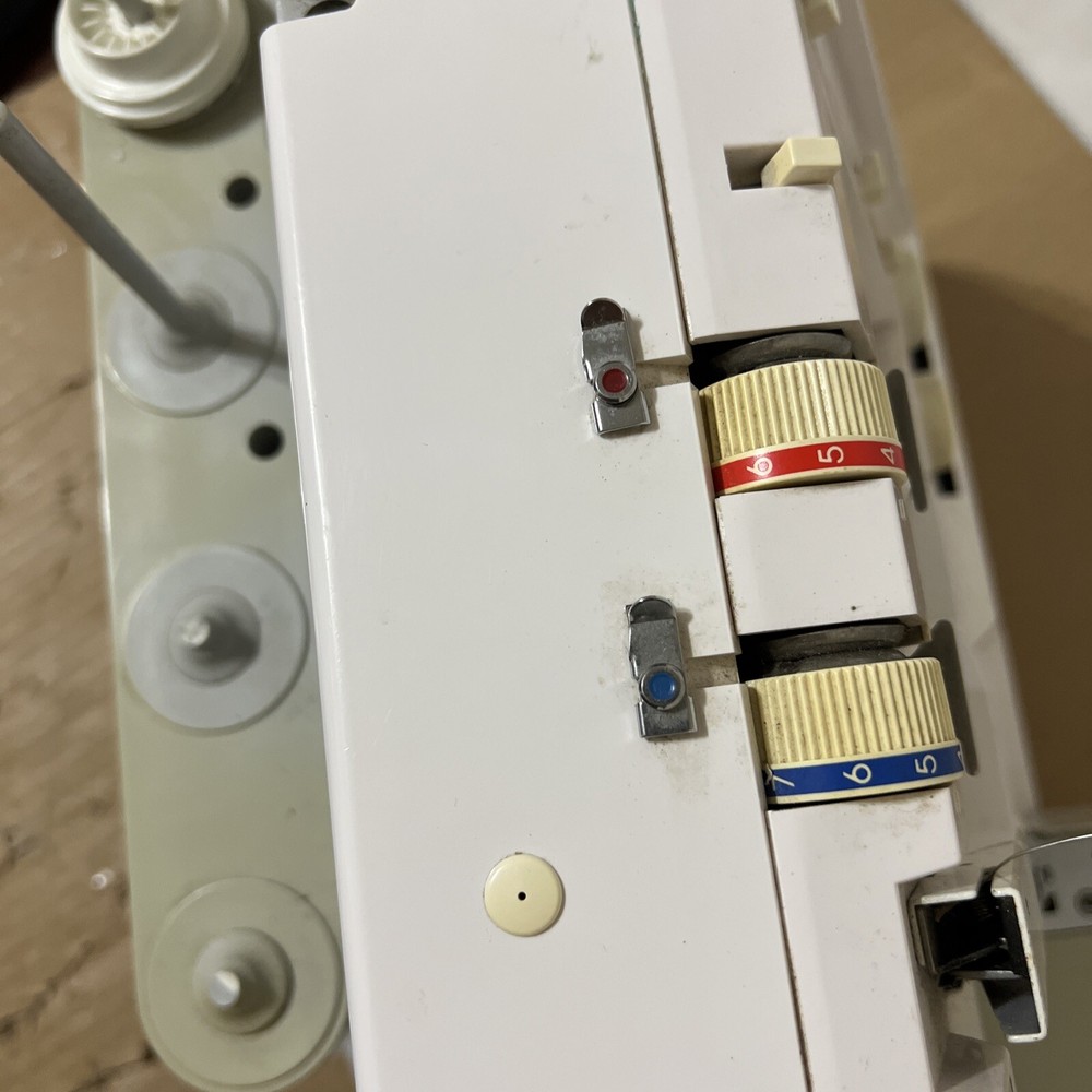 Elna lock PRO 5 DC SERGER SEWING MACHINE complete working