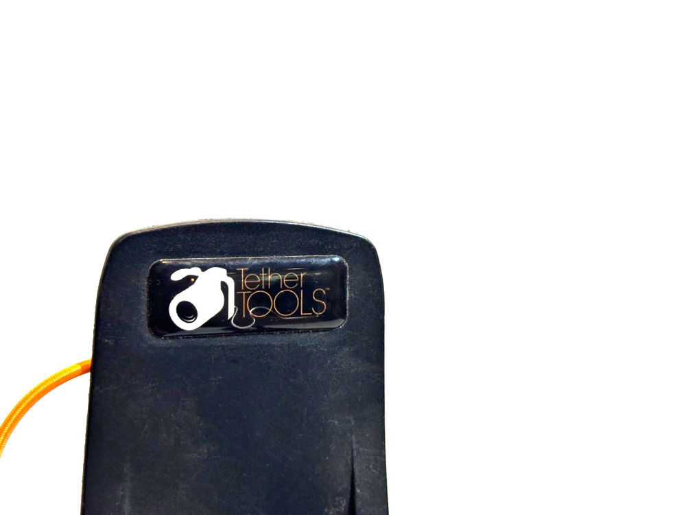 Tether Tools RapidMount SLX Speedlight Holder. No sticky attachments