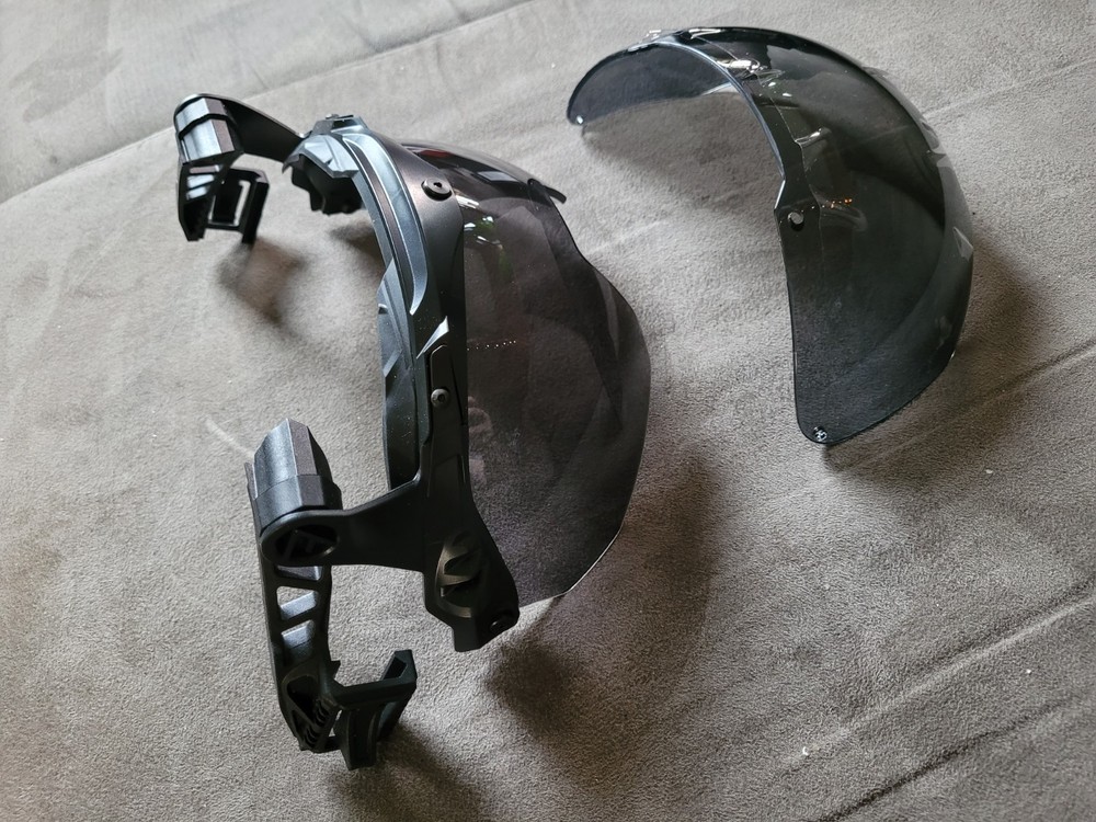 FMA EX 'Ballistic' Visor - For Railed Helmets (Cosplay/Airsoft) with Extra Visor