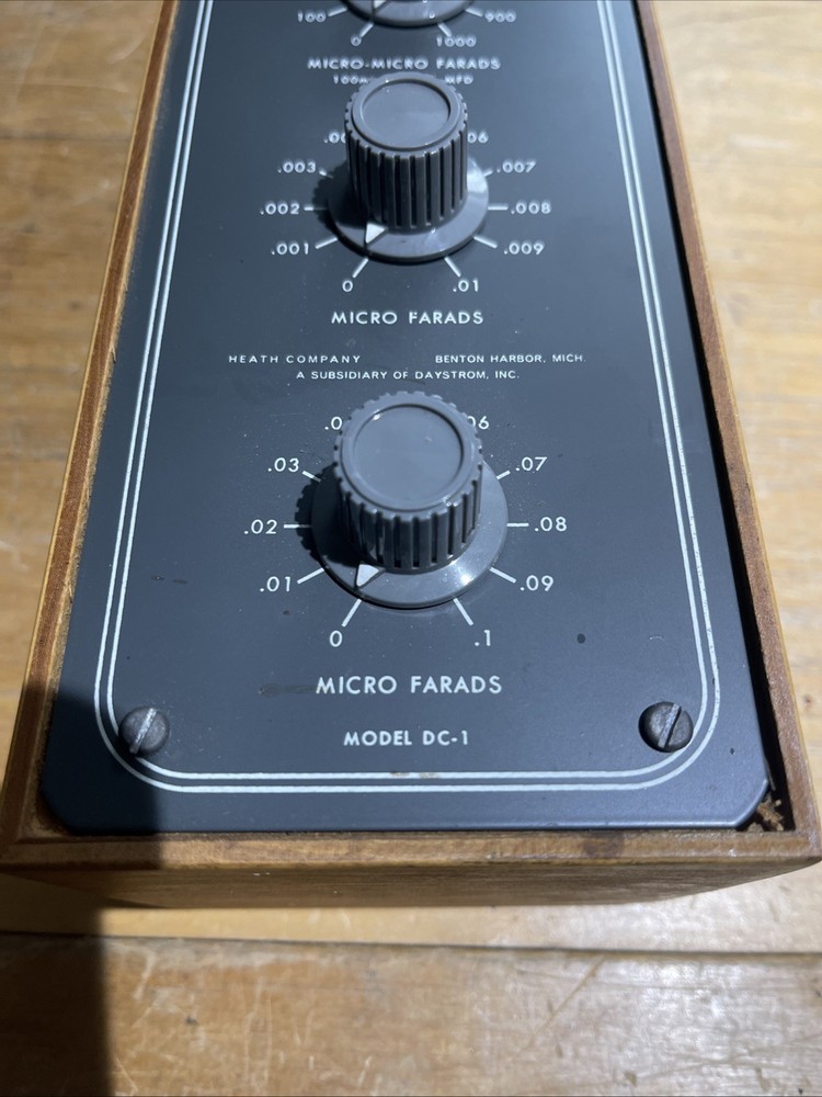 Heathkit Model DC-1 Decade Condenser