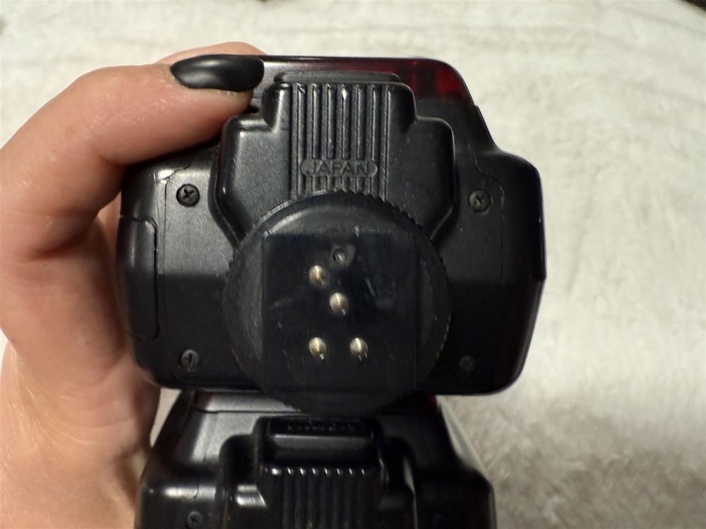 2x NIKON SPEEDLIGHT SB-24 SHOE MOUNT FLASH "UNTESTED"