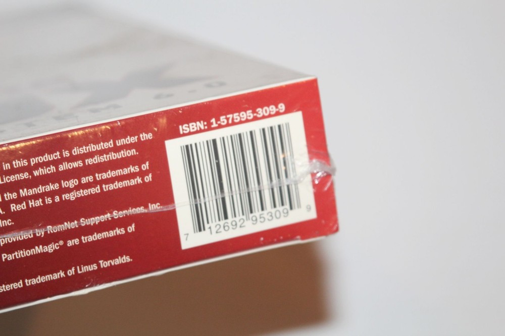 NIB Sealed - Complete Linux Operating System 6.0 Linux Mandrake Red Hat Edition