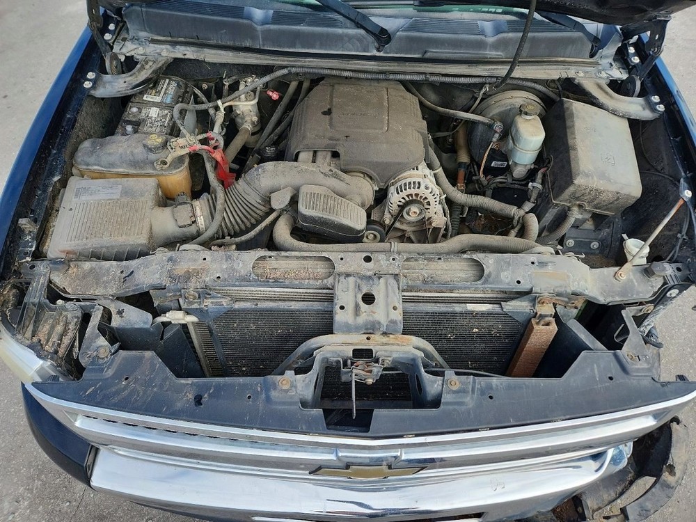 SILVRDO15 2011 Glove Box 4997960