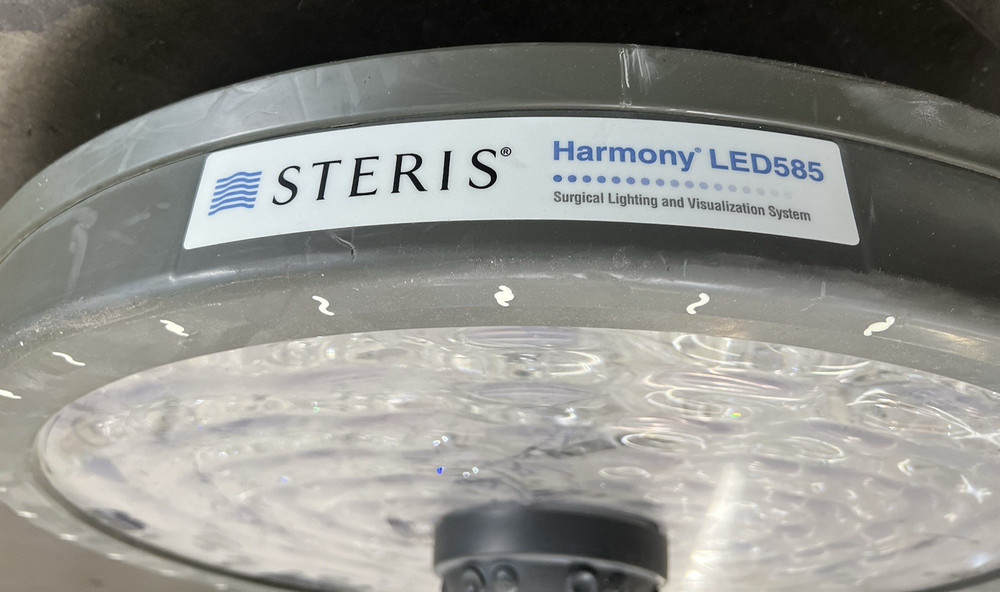 Steris Harmony LED 585 Surgical Lighting and Visualization System (For Part)